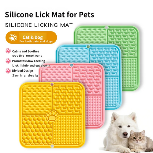 Dog Licking Mat Slow Feeder – Anti Anxiety Silicone Pet Feeding Pad with Suction Cups for Dogs & Cats